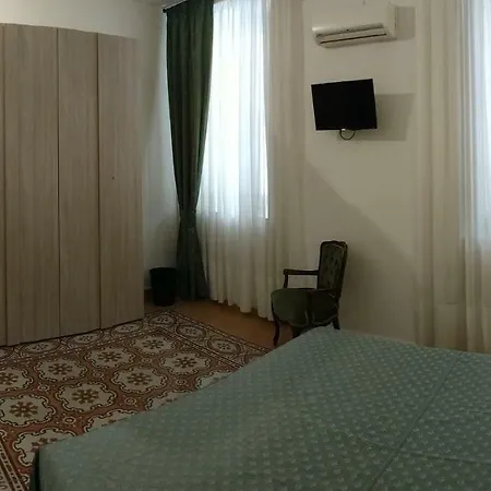 Dimora Principe Scordia Palerme