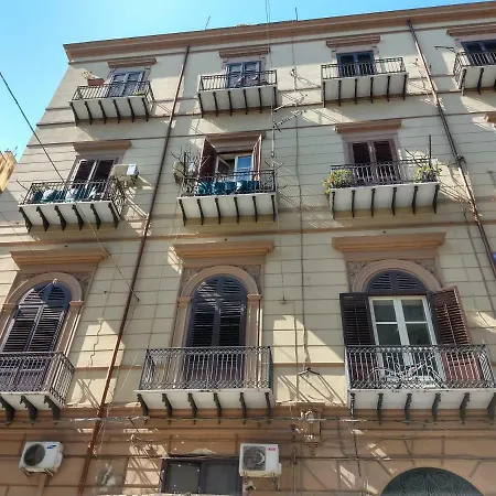 Dimora Principe Scordia Palerme