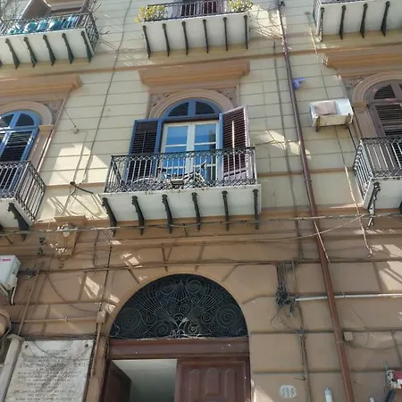 Dimora Principe Scordia Bed & Breakfast Palermo